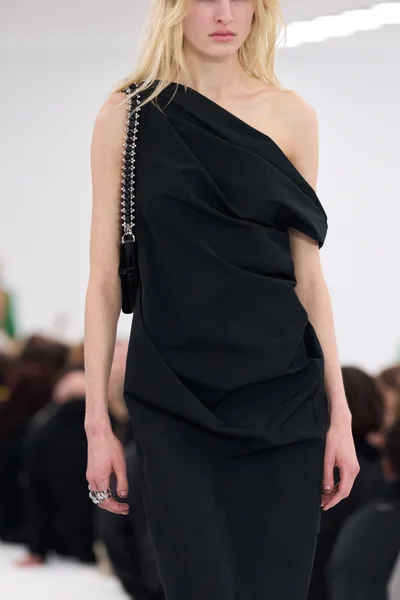 Look 93